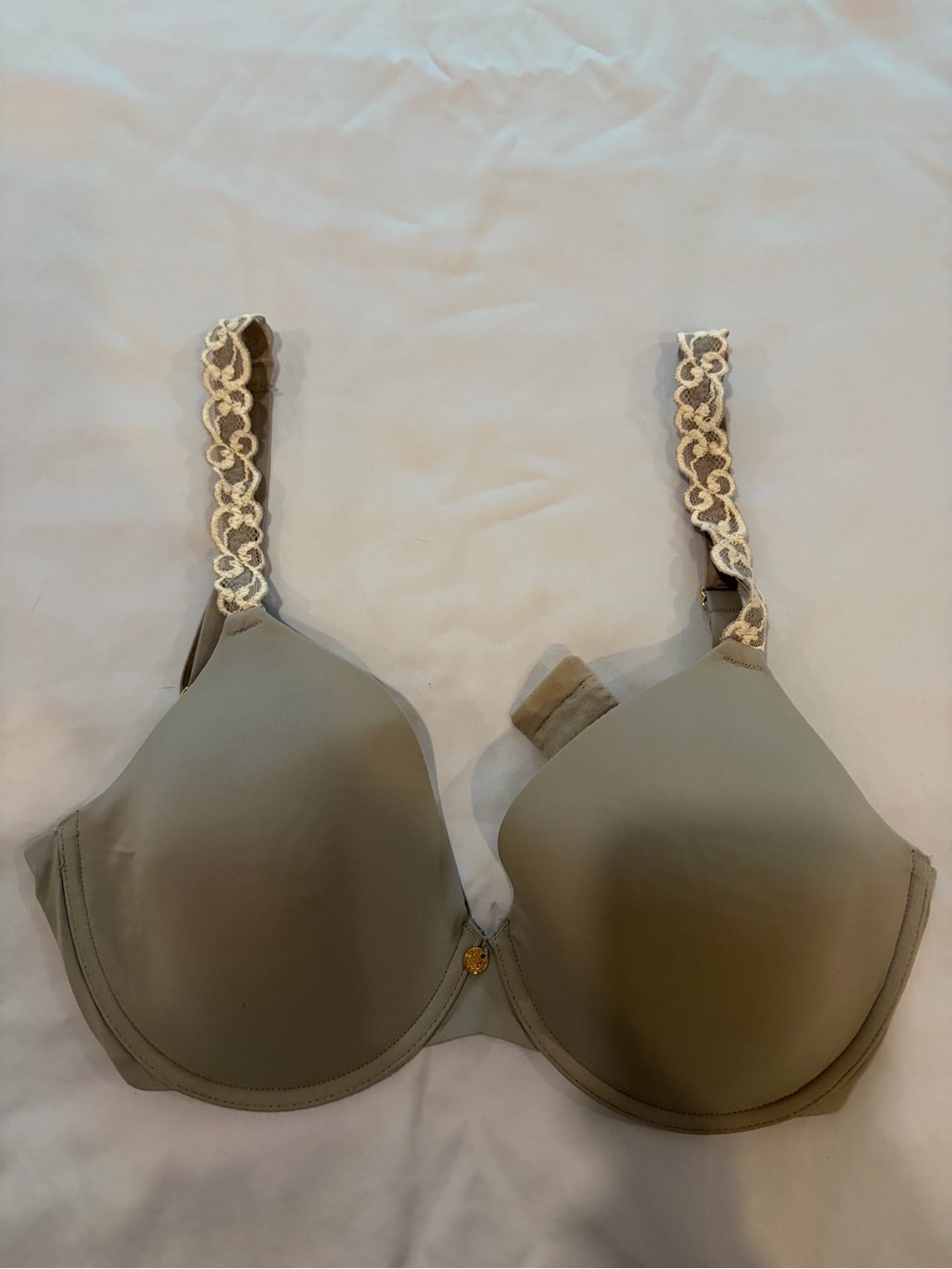 Natori Smooth Molded Bra with Lace Straps — Taupe and Cream